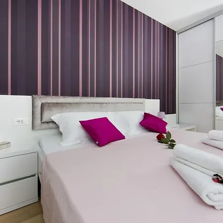 Apartment Ema